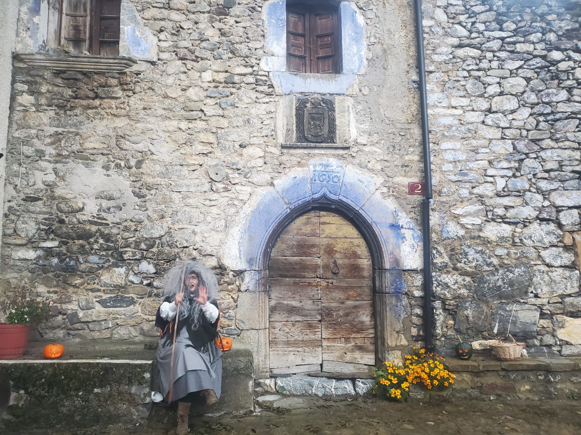 Visita brujería Pirineo con niños