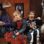 pirineo en halloween con niños